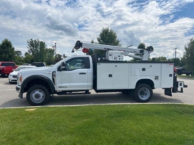 2023 Ford F-550 