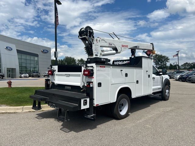 2023 Ford F-550 