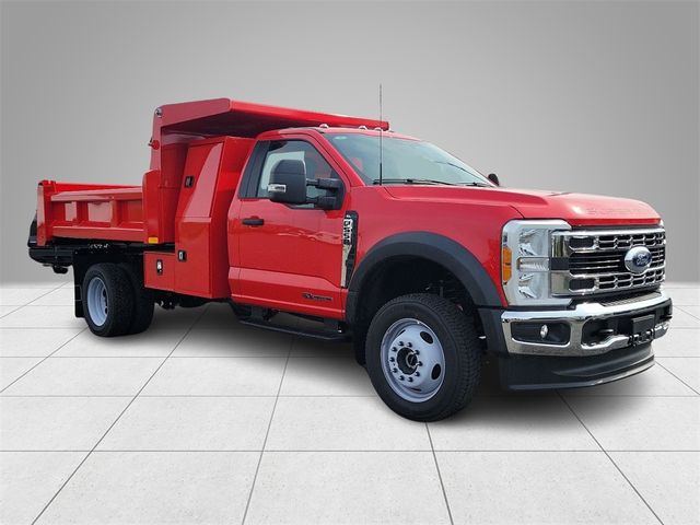 2023 Ford F-550 