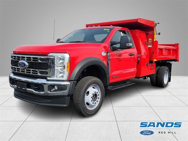 2023 Ford F-550 