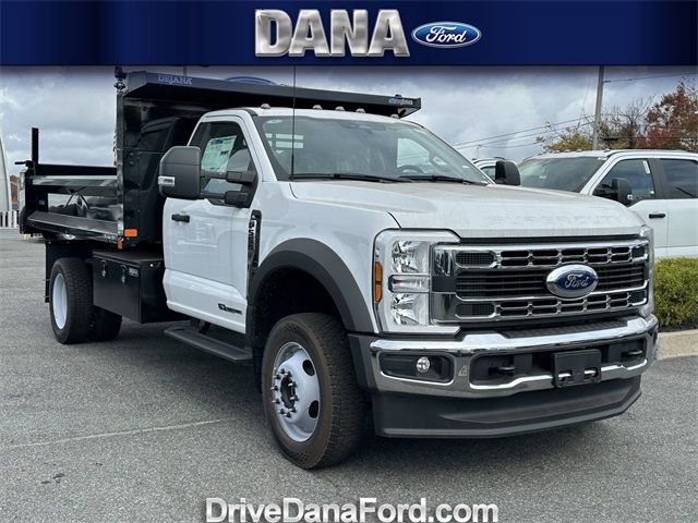 2023 Ford F-550 