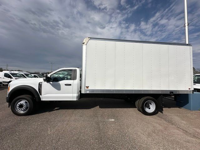 2023 Ford F-550 