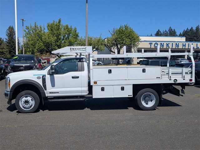 2023 Ford F-550 XL
