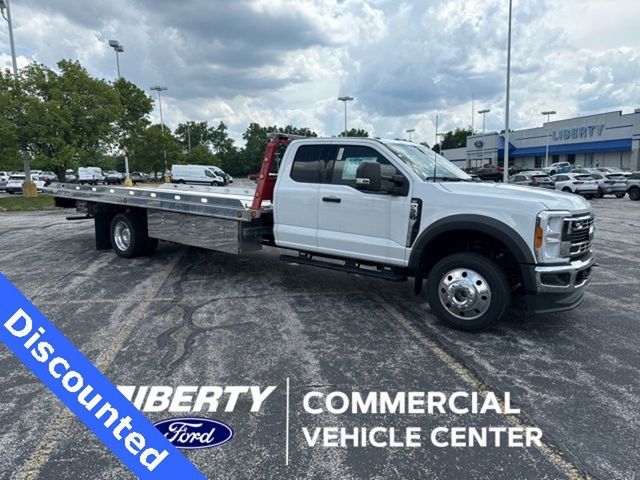 2023 Ford F-550 XLT