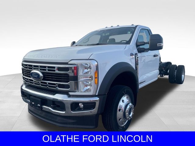 2023 Ford F-550 XLT