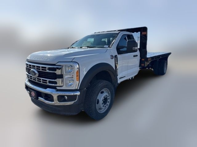 2023 Ford F-600 