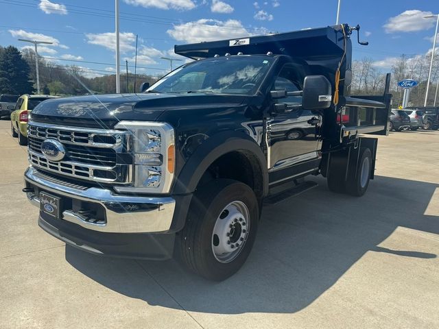 2023 Ford F-600 XLT