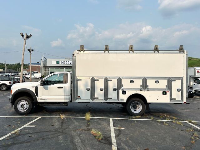 2023 Ford F-600 XL