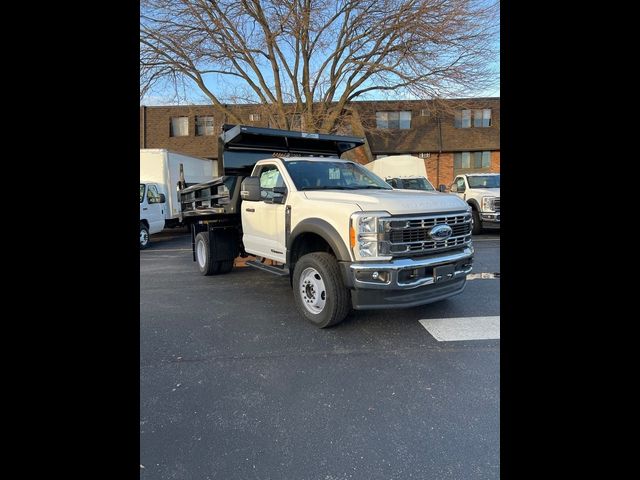 2023 Ford F-600 XL