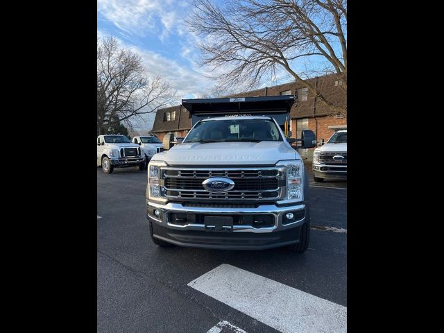 2023 Ford F-600 XL