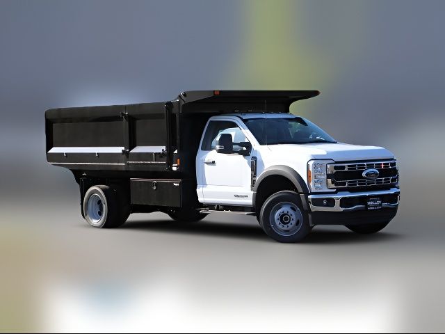 2023 Ford F-600 