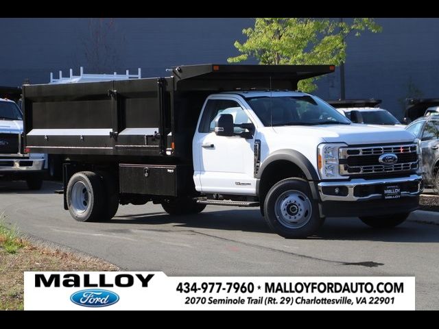 2023 Ford F-600 