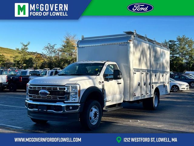 2023 Ford F-600 