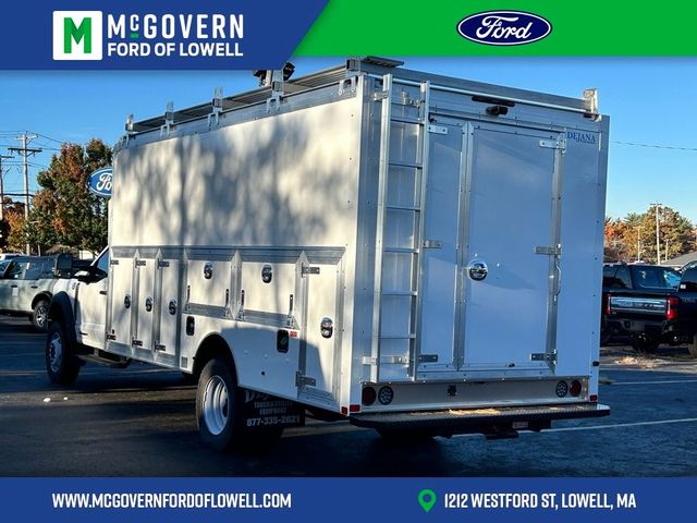 2023 Ford F-600 