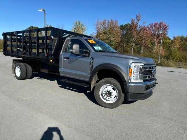 2023 Ford F-600 XLT