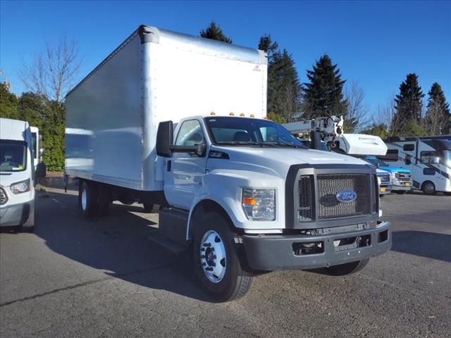 2023 Ford F-650 Base