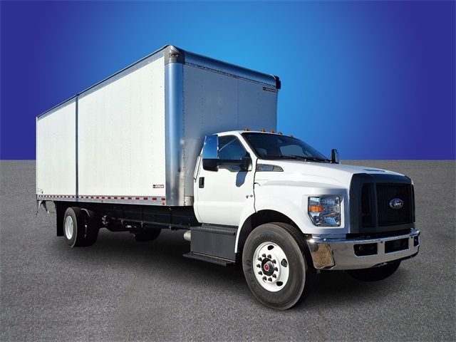 2023 Ford F-650 Base