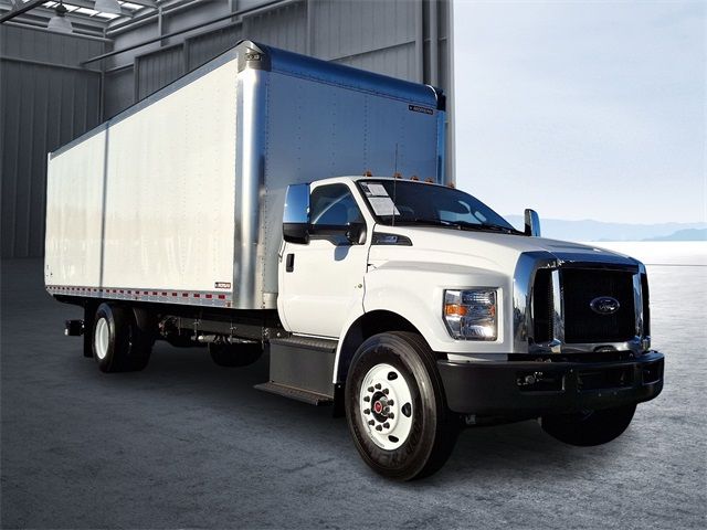 2023 Ford F-650 Base