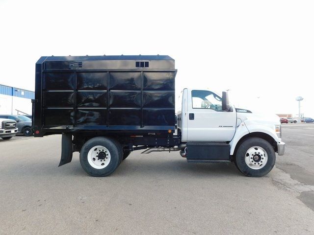 2023 Ford F-650 Base