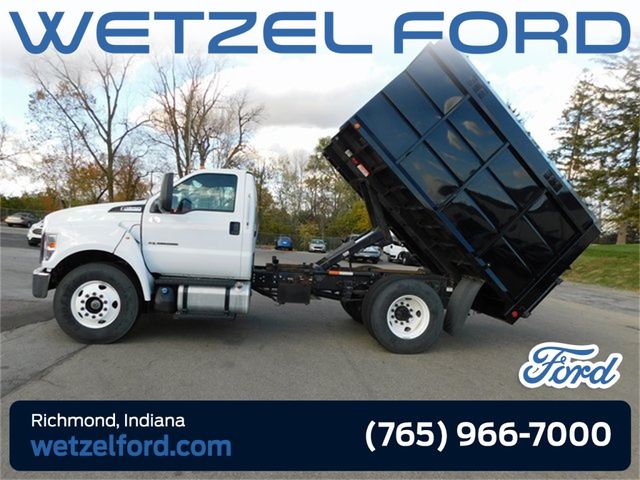 2023 Ford F-650 Base