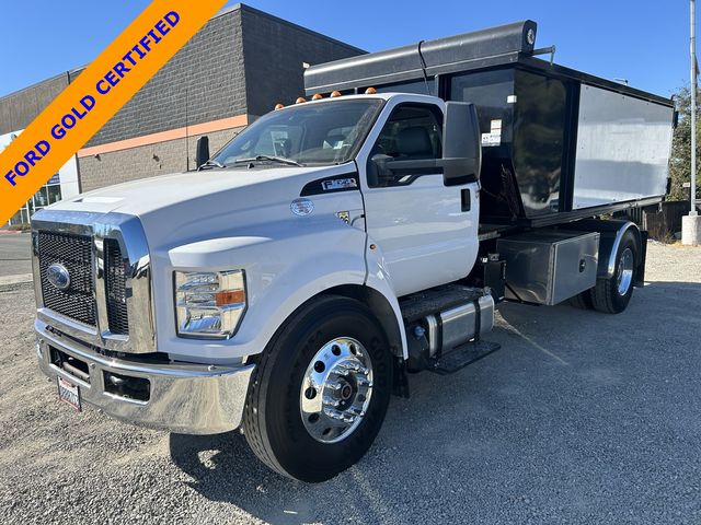 2023 Ford F-650 Base