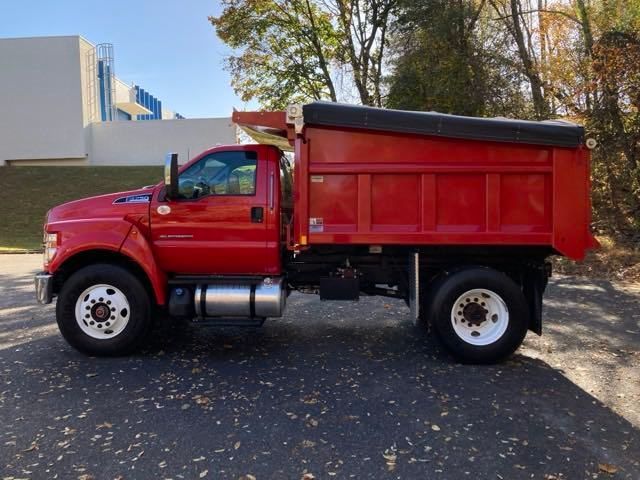 2023 Ford F-750 Base