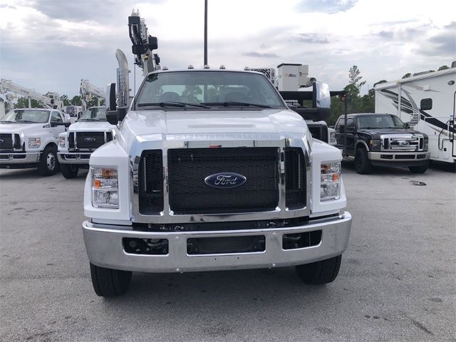 2023 Ford F-750 Base