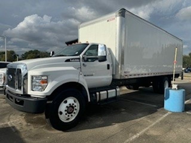 2023 Ford F-750 Base