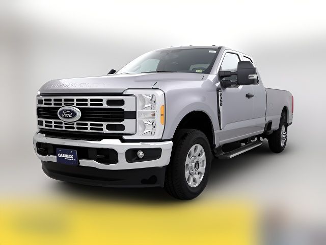 2023 Ford F-350 XLT