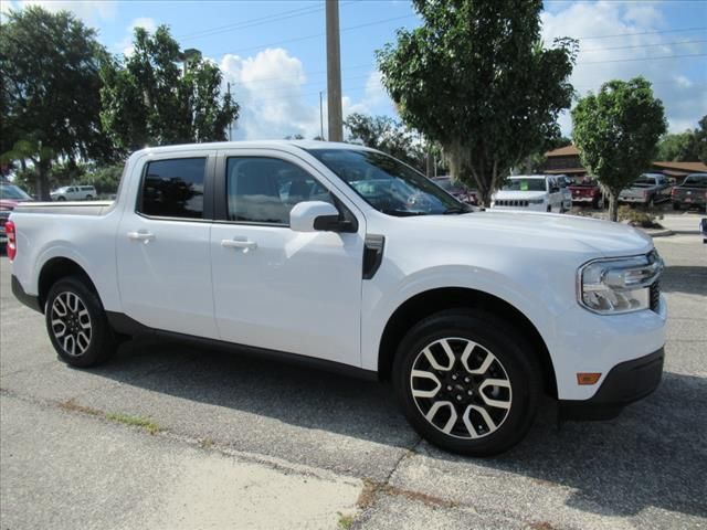 2023 Ford Maverick Lariat