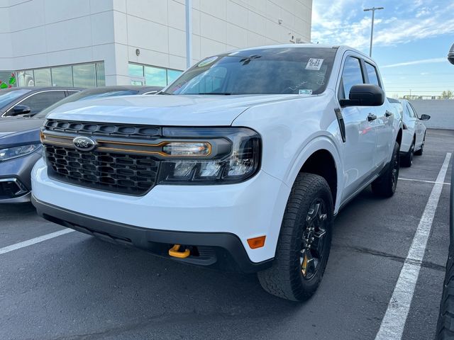 2023 Ford Maverick 