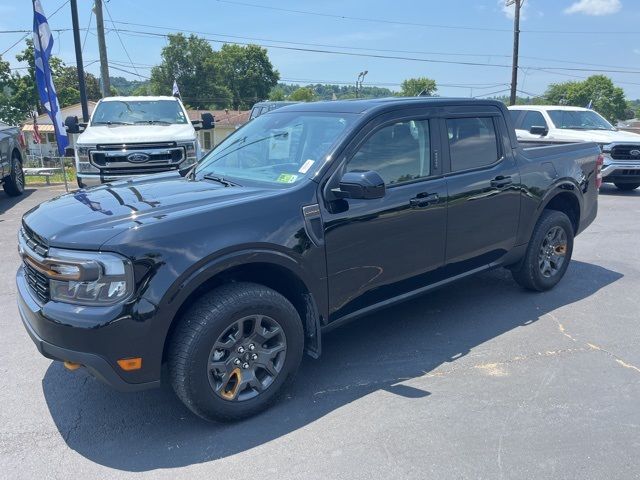 2023 Ford Maverick LARIAT Advanced