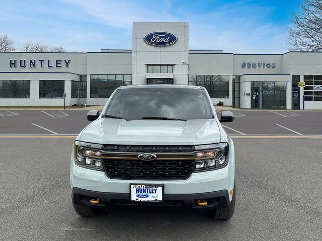 2023 Ford Maverick XLT Advanced