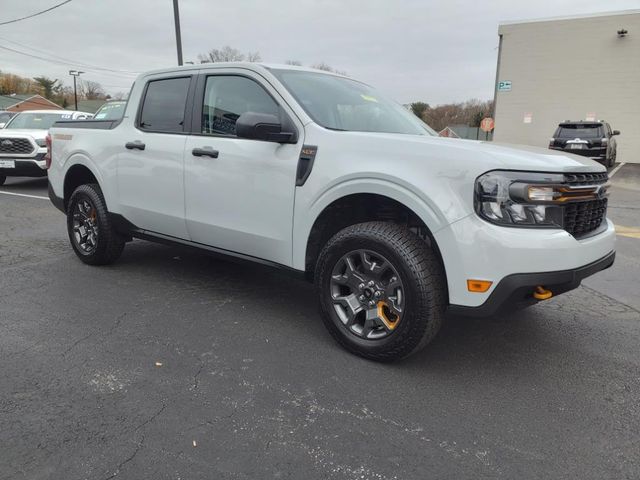 2023 Ford Maverick XLT Advanced