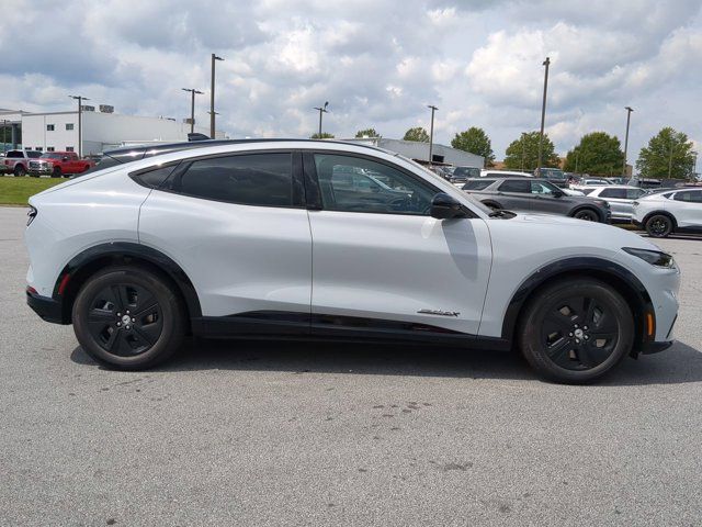 2023 Ford Mustang Mach-E California Route 1