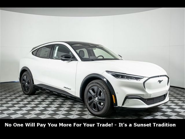 2023 Ford Mustang Mach-E California Route 1