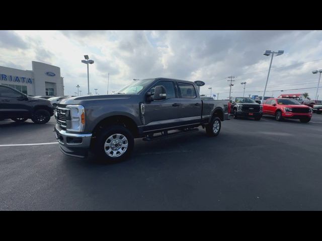 2023 Ford F-250 XLT