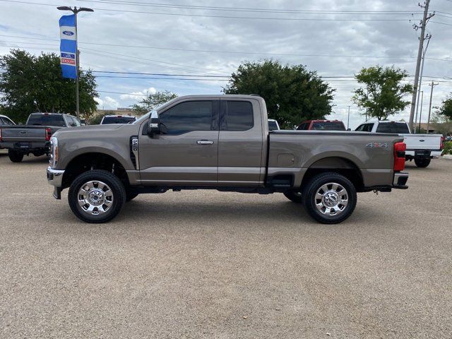 2023 Ford F-250 XLT