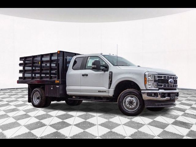 2023 Ford Super Duty F-350 DRW 