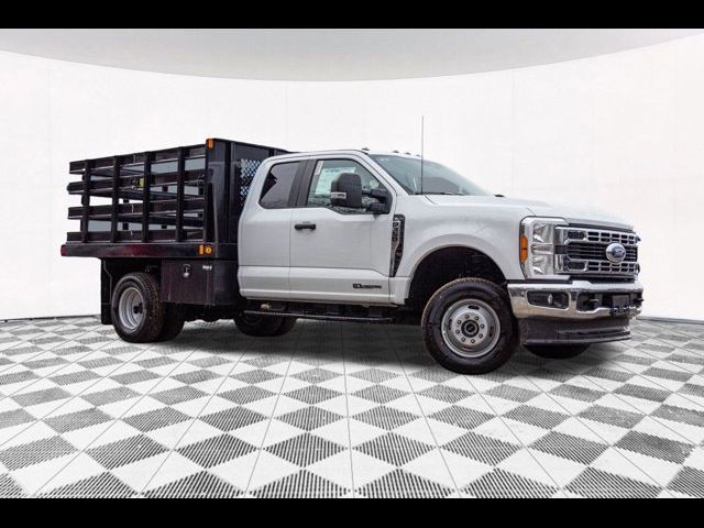 2023 Ford Super Duty F-350 DRW 