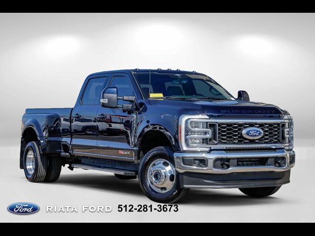 2023 Ford F-350 Lariat