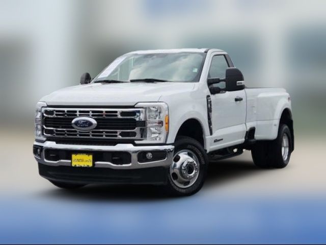 2023 Ford F-350 XLT