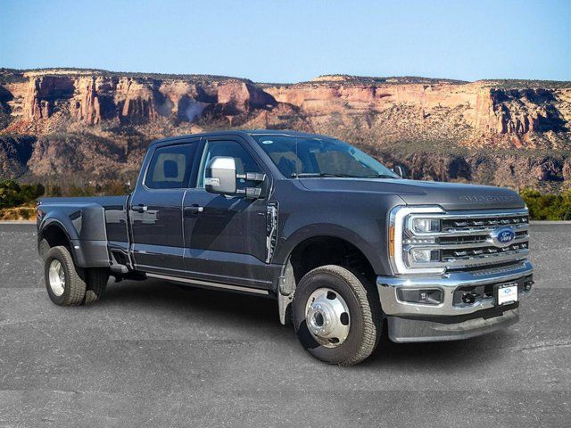 2023 Ford F-350 Lariat