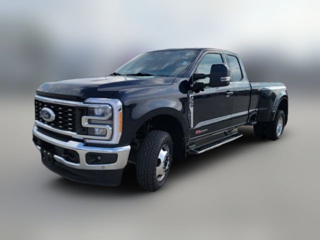 2023 Ford F-350 Lariat