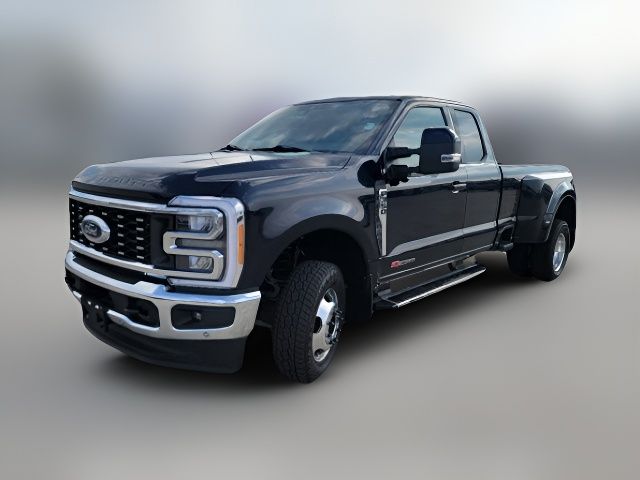 2023 Ford F-350 Lariat