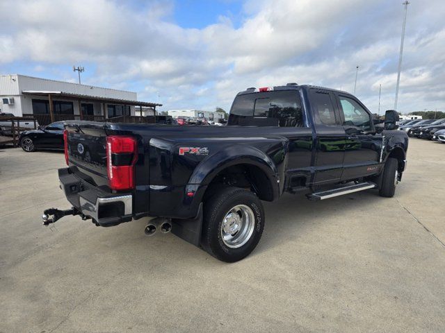 2023 Ford F-350 Lariat