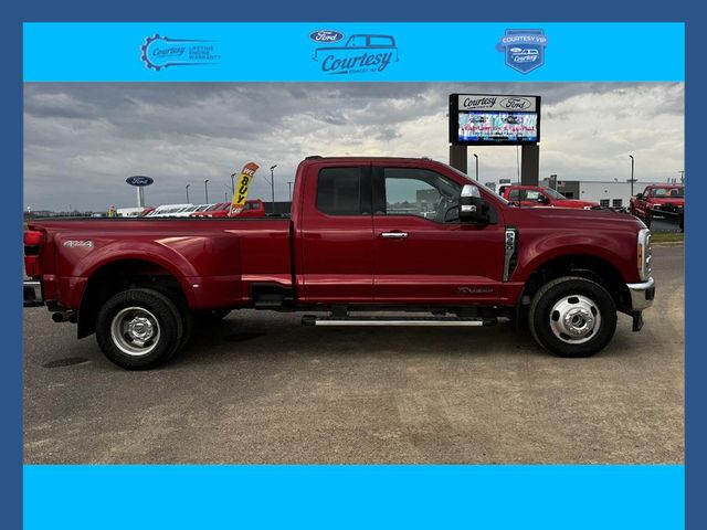 2023 Ford F-350 Lariat