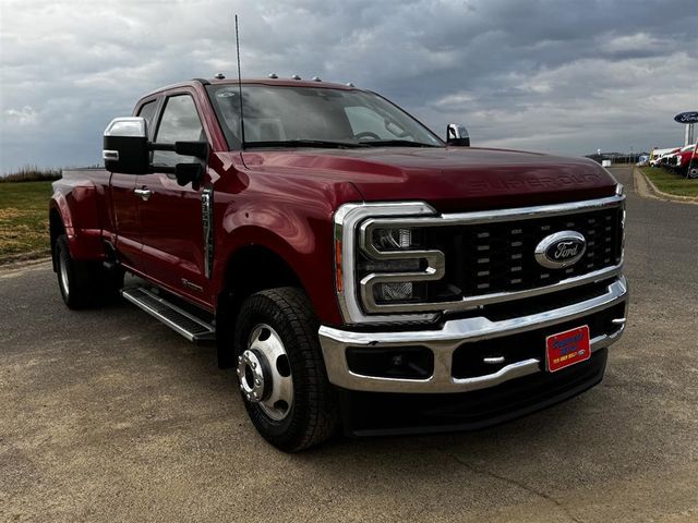 2023 Ford F-350 Lariat