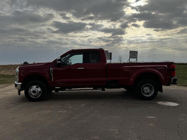 2023 Ford F-350 Lariat