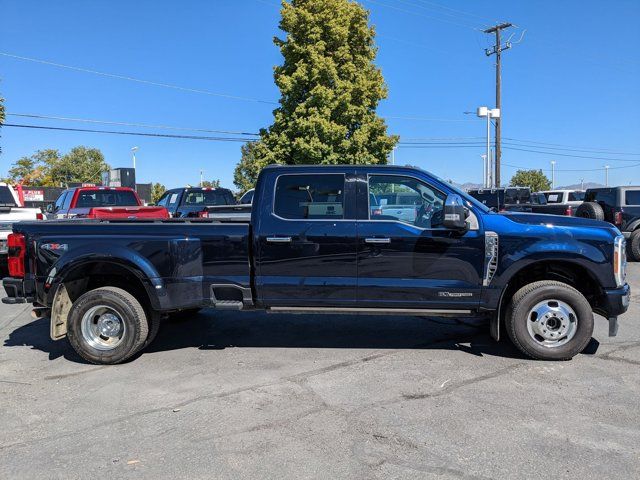 2023 Ford F-350 Platinum